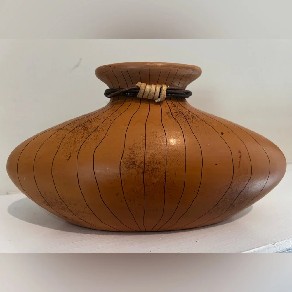 Vtg Hand Crafted Decorative Ceramic Vase Made In Philippines 9.5" L x 5 H x 4.5W - Picture 1 of 9